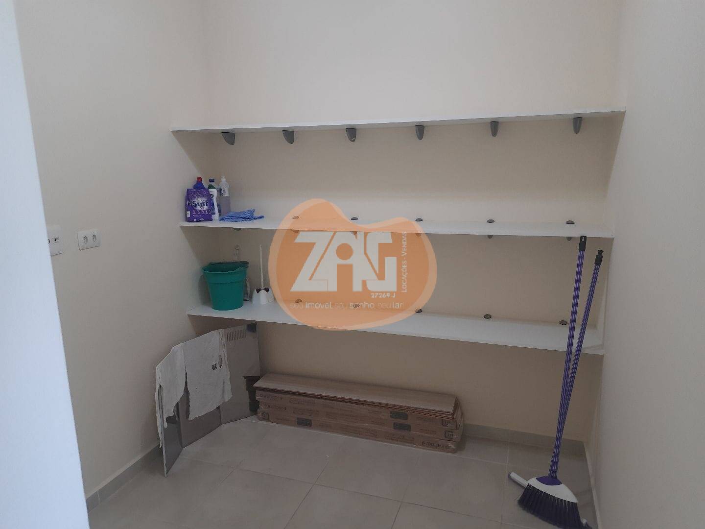 Apartamento à venda com 3 quartos, 176m² - Foto 11