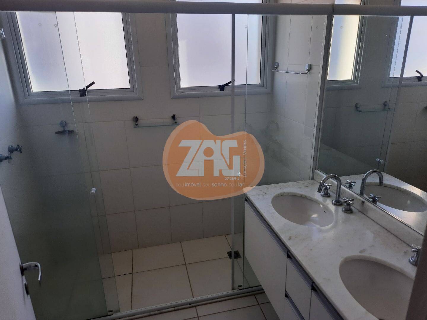 Apartamento à venda com 3 quartos, 176m² - Foto 13