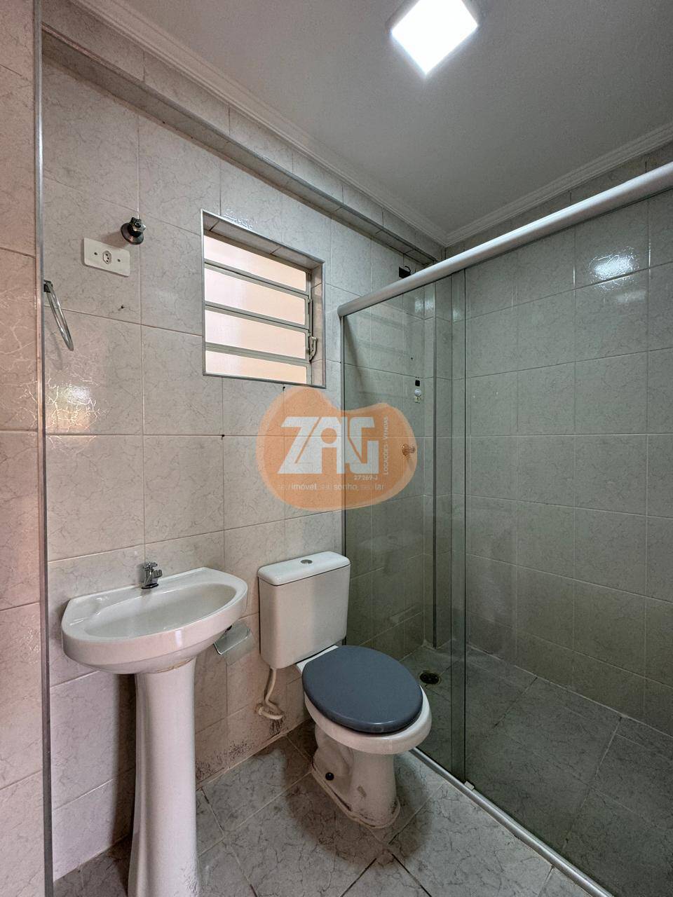 Apartamento à venda com 2 quartos, 65m² - Foto 8