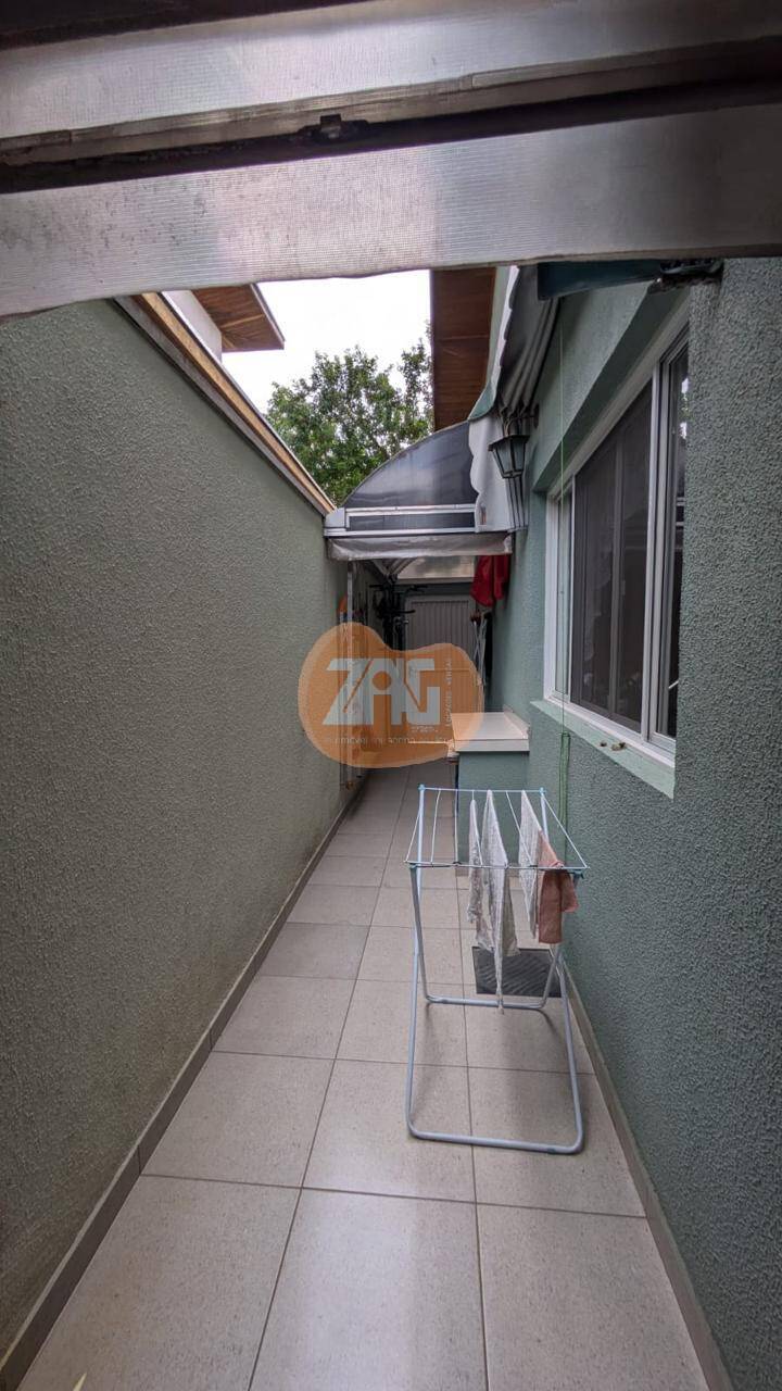 Casa à venda com 3 quartos, 210m² - Foto 21