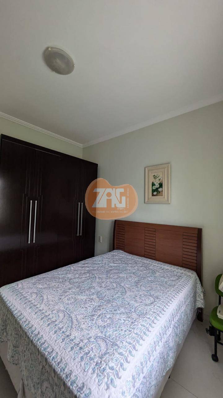 Casa à venda com 3 quartos, 210m² - Foto 16