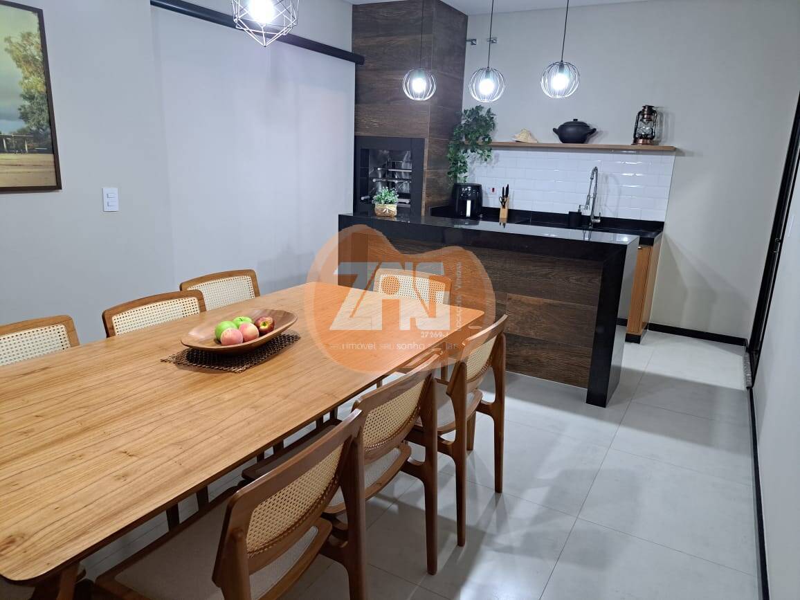 Casa para alugar com 3 quartos, 220m² - Foto 10