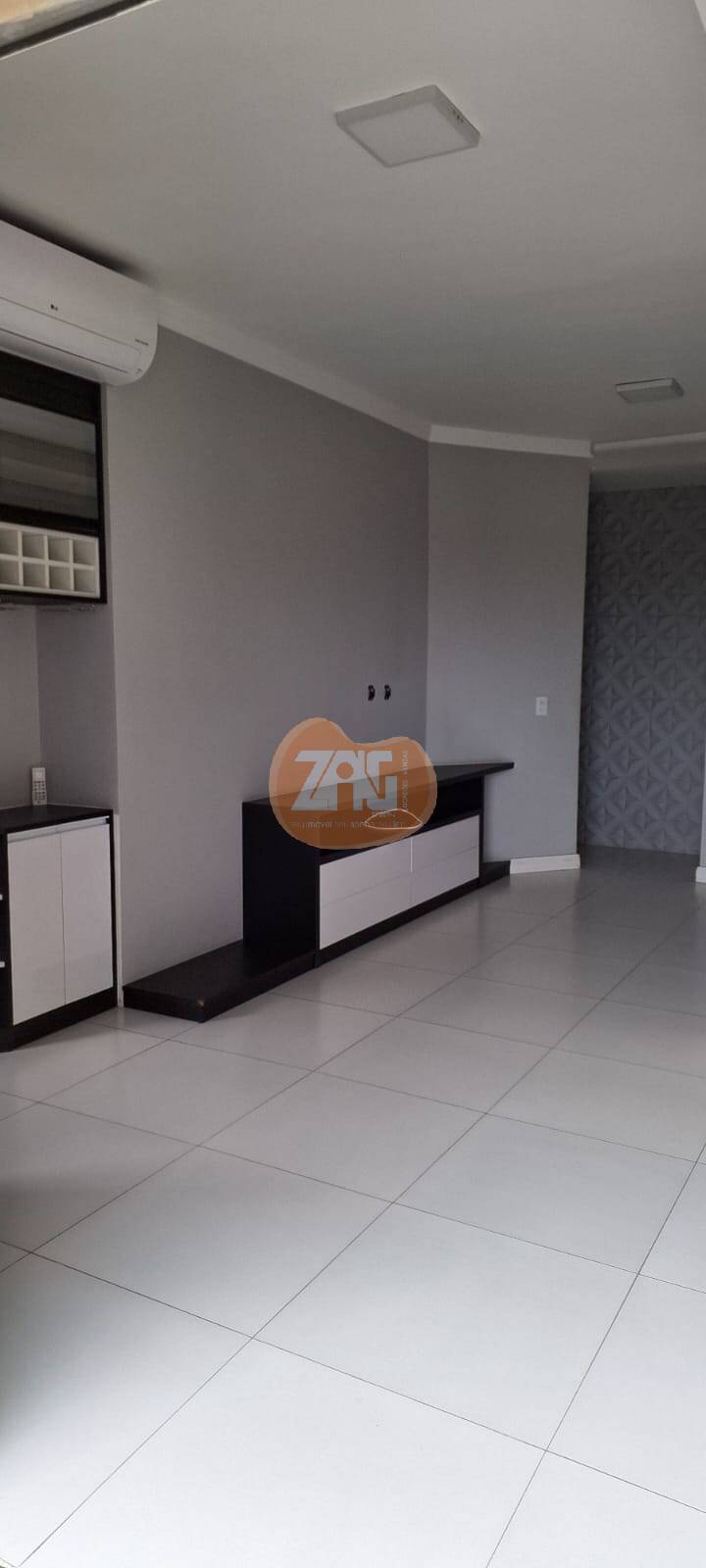 Apartamento à venda com 2 quartos, 72m² - Foto 8