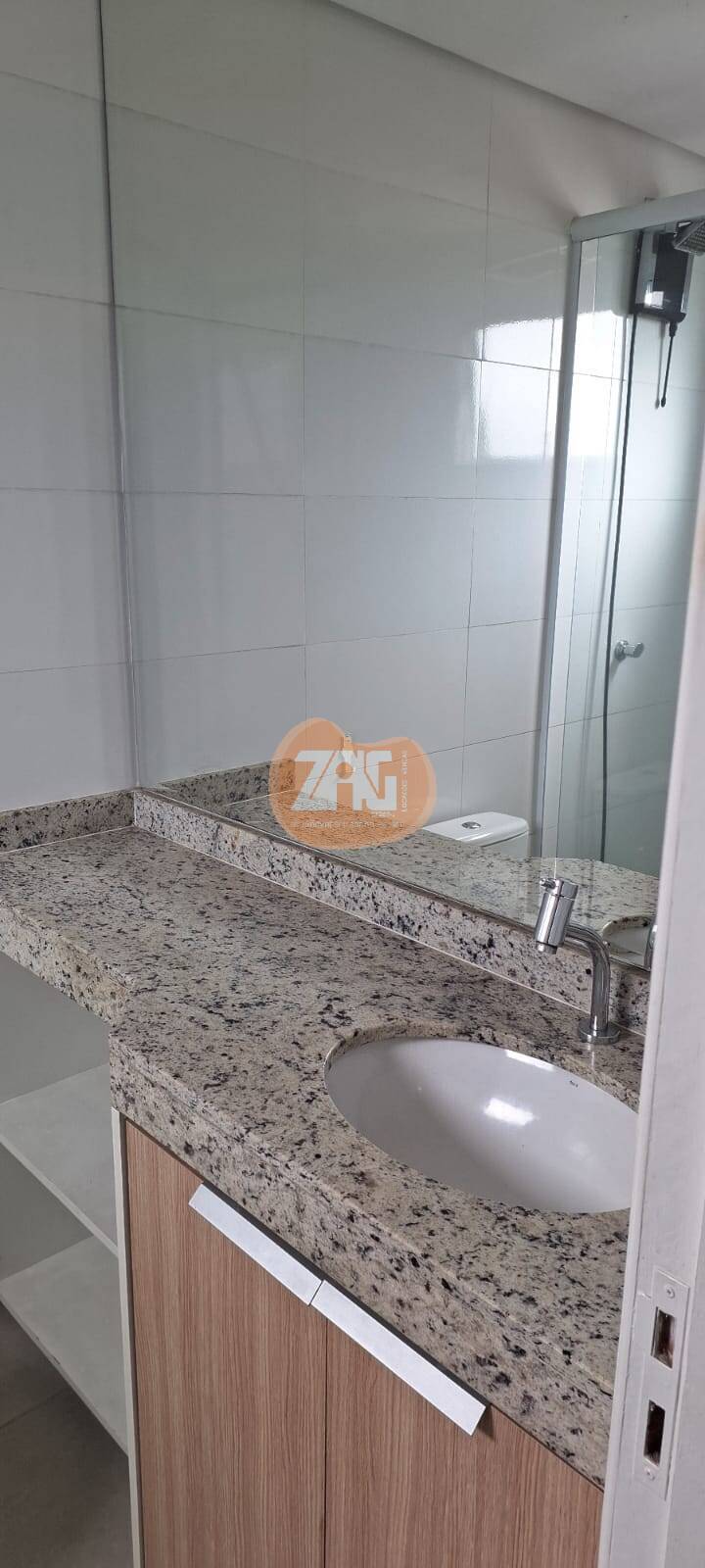 Apartamento à venda com 2 quartos, 72m² - Foto 25