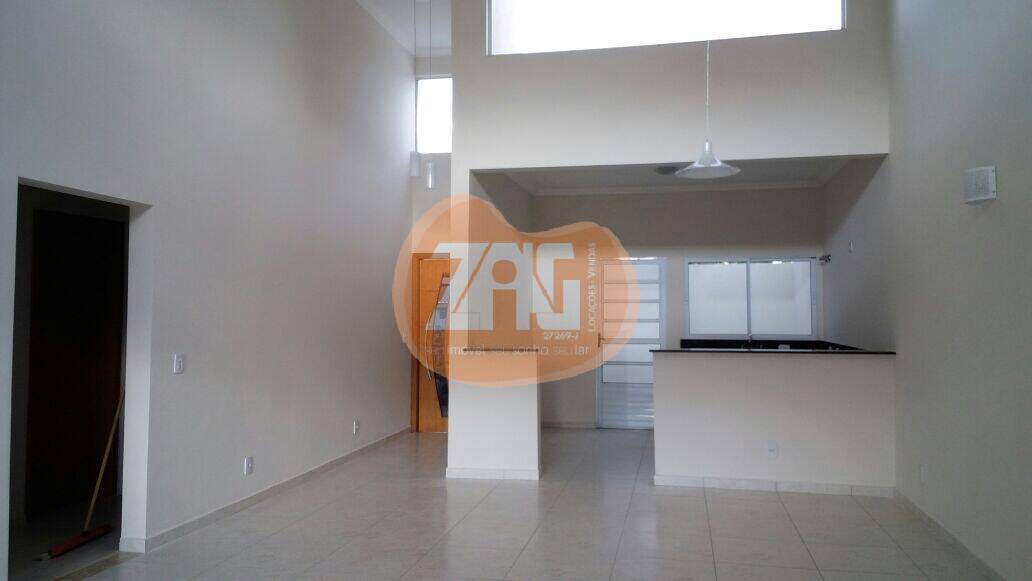 Casa para alugar com 3 quartos, 170m² - Foto 1